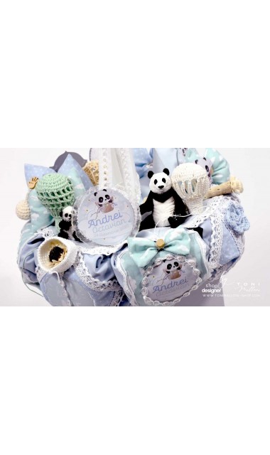Lumanare botez cu ursuletul Panda, urs polar si baloane de aer cald, Panda Journey 9